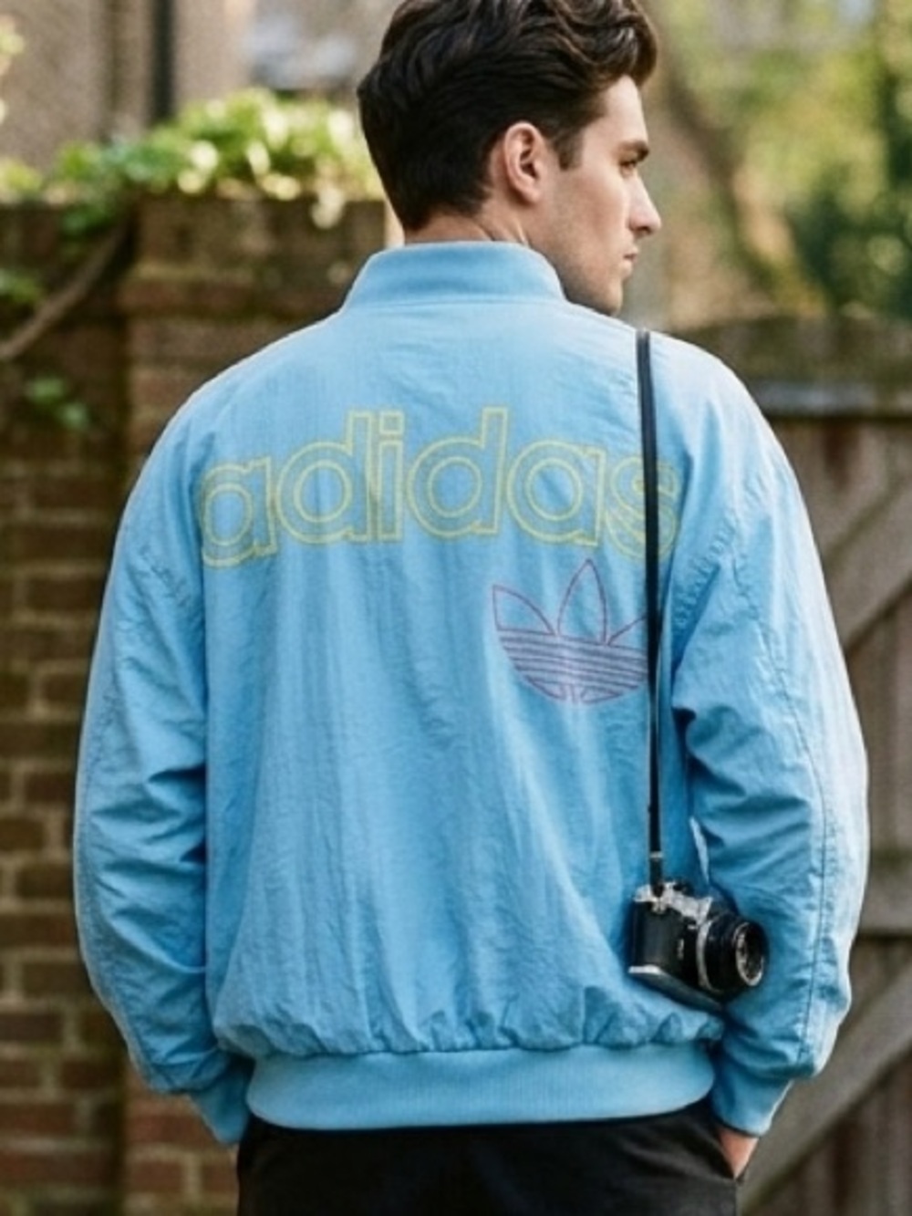 Vintage Adidas Trefoil Logo Blue Nylon Windbreaker Lightweight Jacket 90s Mens